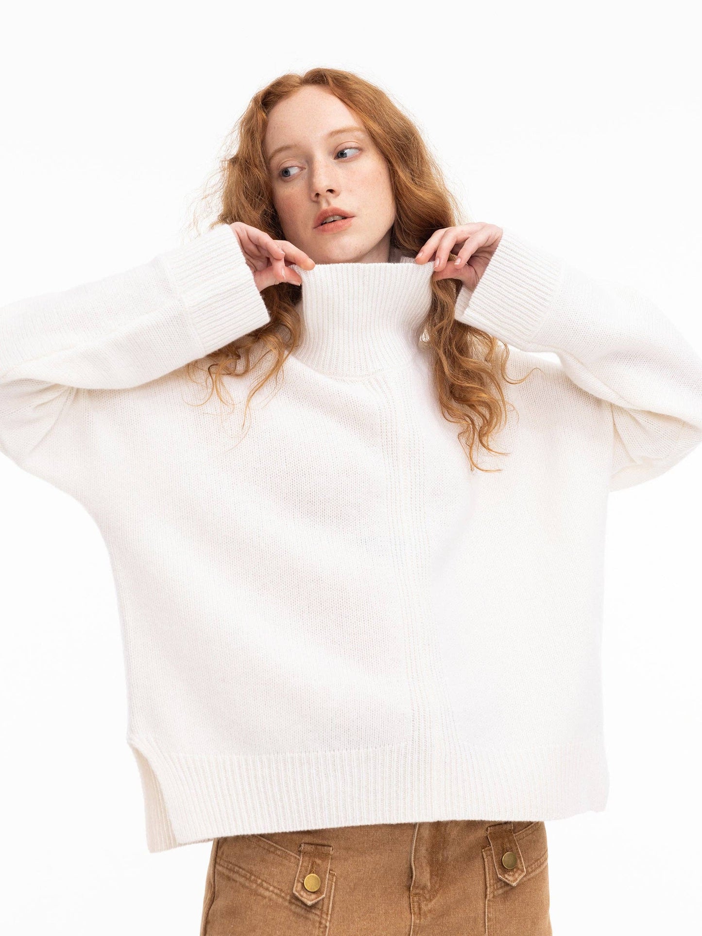 CUBIC - High Neck Sheep 100% Wool Sweater
