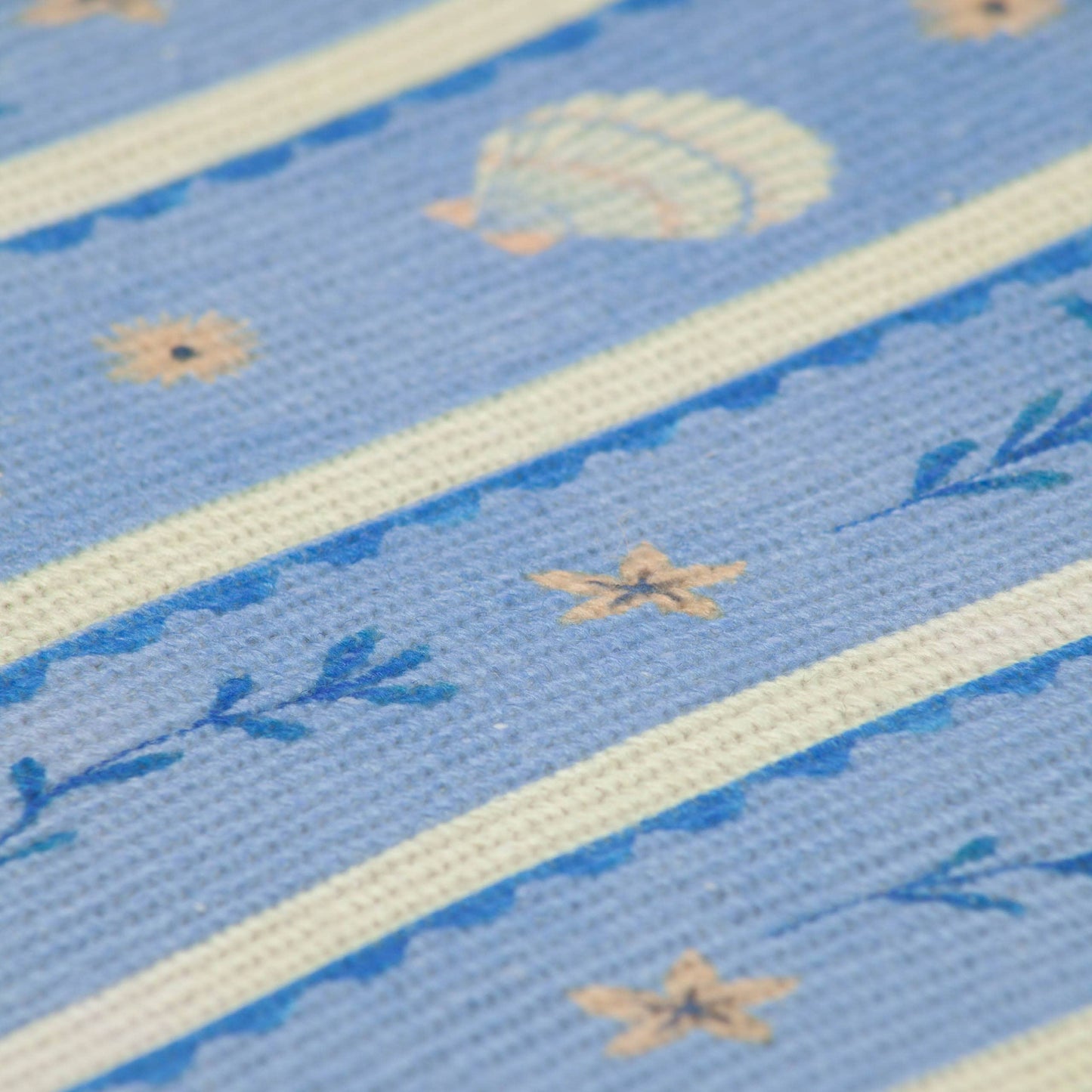 Sea Shells Set of 4 Indoor/Outdoor Placemats Blue